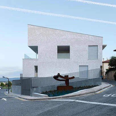 Decostudio-Design & Construction